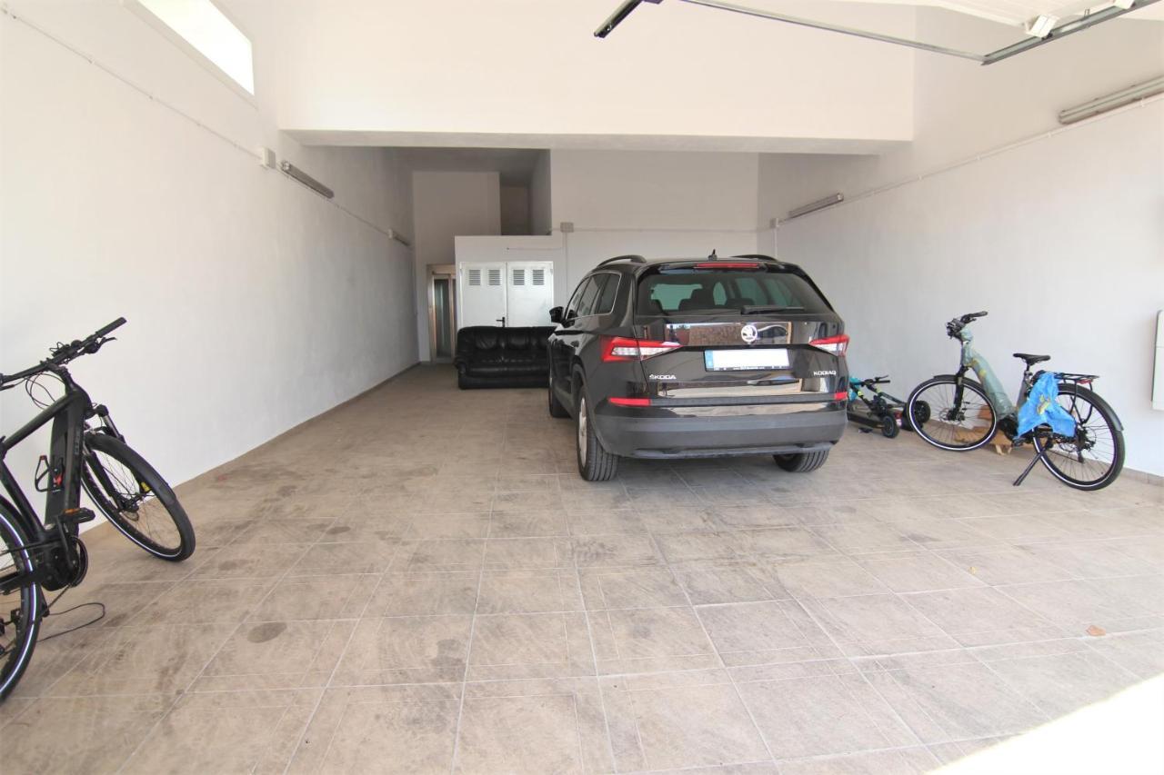 Maryvilla 0129 كاليبي المظهر الخارجي الصورة